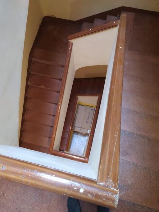 クエンカAmplio Piso En Centro Con Balconアパートメント エクステリア 写真